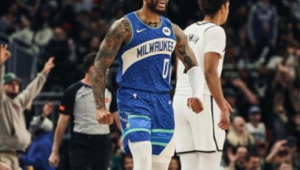 开云体育-两致胜抢断+大心脏三分 利拉德掌控雄鹿必胜公式